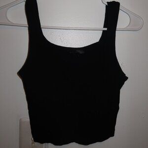 black crop tank top